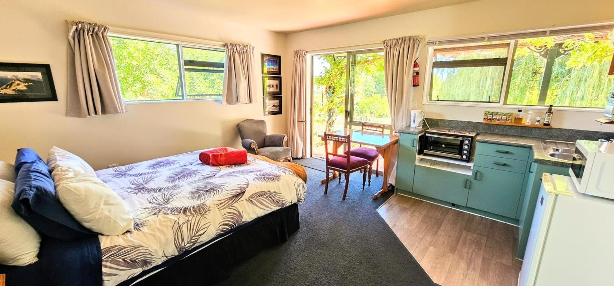 Waterwheel Cottage Upper Moutere Extérieur photo
