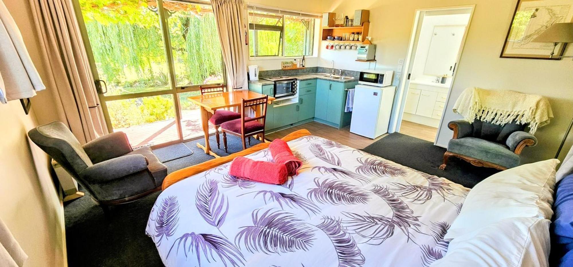 Waterwheel Cottage Upper Moutere Extérieur photo