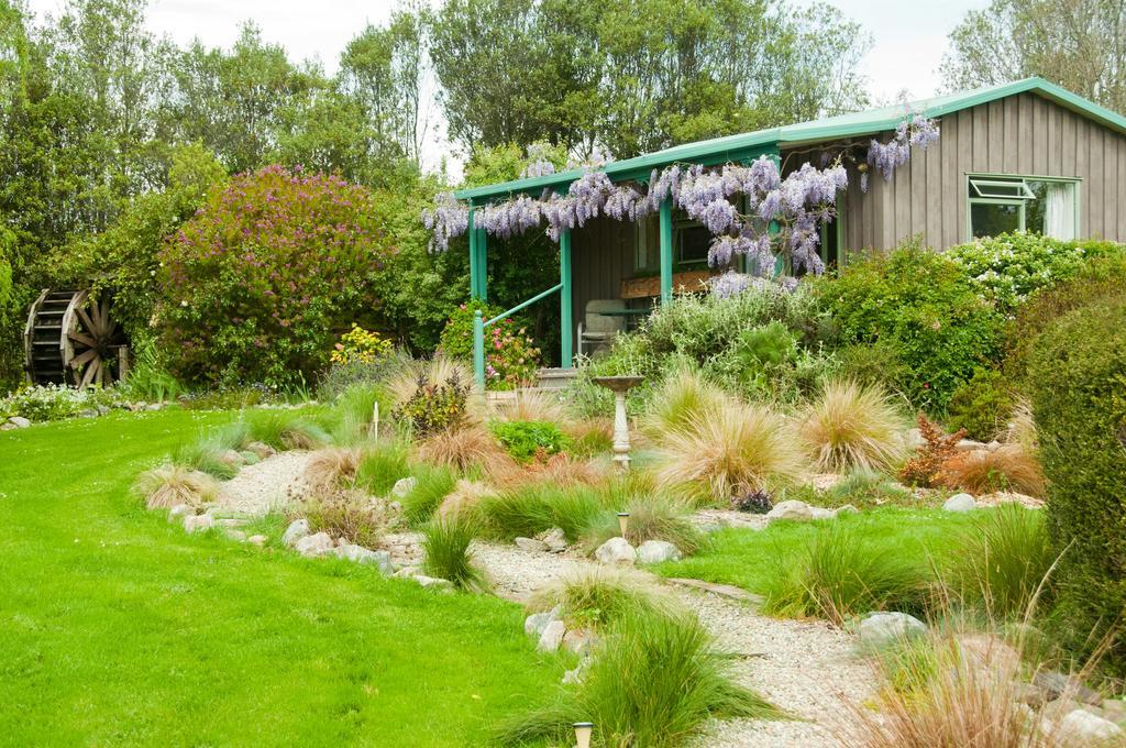 Waterwheel Cottage Upper Moutere Extérieur photo