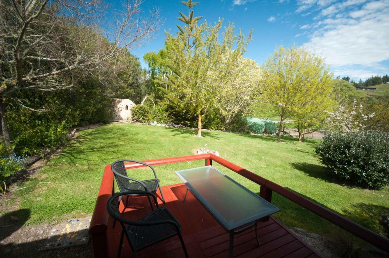 Waterwheel Cottage Upper Moutere Extérieur photo